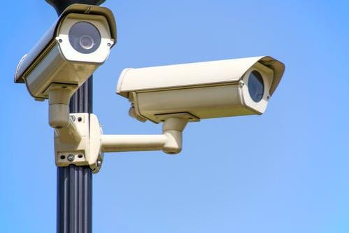 50 камер видеонаблюдения с функцией распознавания лиц внедрят в Пскове