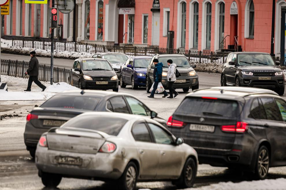 Правительство Мурманской области развивает сеть комплексов фотовидеофиксации нарушений ПДД на автодорогах