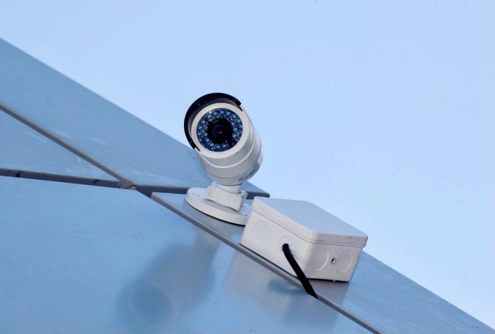 Безопасность аэропорта Камчатки обеспечивают с помощью современной системы видеонаблюдения