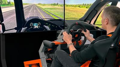 Водители большегрузов в виртуальной реальности проехали по дорогам Автодора