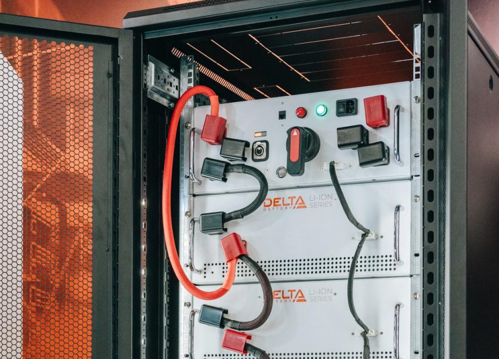 Компания ENERGON получила заключение МЧС о пожарной безопасности литиевых батарейных шкафов