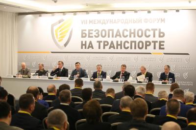 Николай Захряпин пообещал расширить полномочия подразделений транспортной безопасности