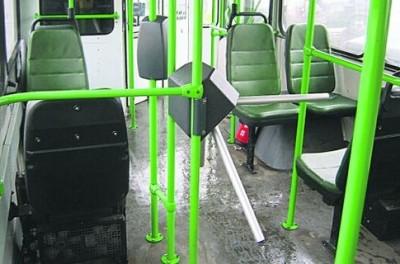 СМИ: эксперимент с турникетами в автобусах Тольятти провалился