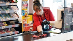 АКОРТ разработала проект правил работы ритейлеров на случай второй волны пандемии COVID-19