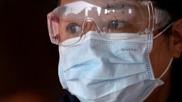 Топ-5 тендеров на закупку медицинских масок и ИВЛ на 11 июня 2020 года