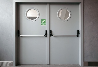 Специалисты ВНИИПО предлагают изменить стандарт противопожарных дверей и ворот