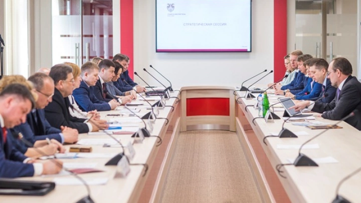 Эксперты Главгосэкспертизы обсудили вопросы проектирования и государственной экспертизы