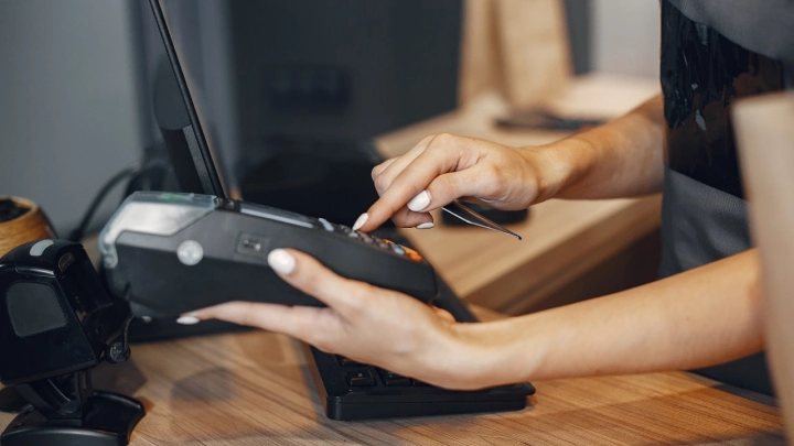 В Минпромторге изменят требования по локализации для банкоматов и ККТ