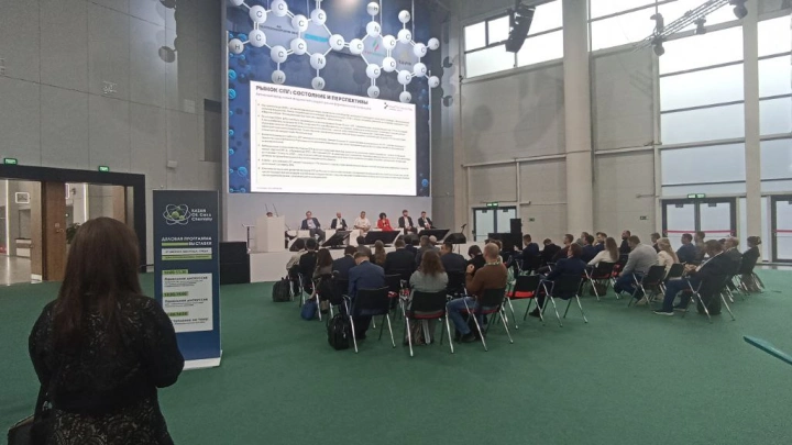 Как прошел второй день ТНФ-2025: ИИ, безопасность и новинки отечественных производителей