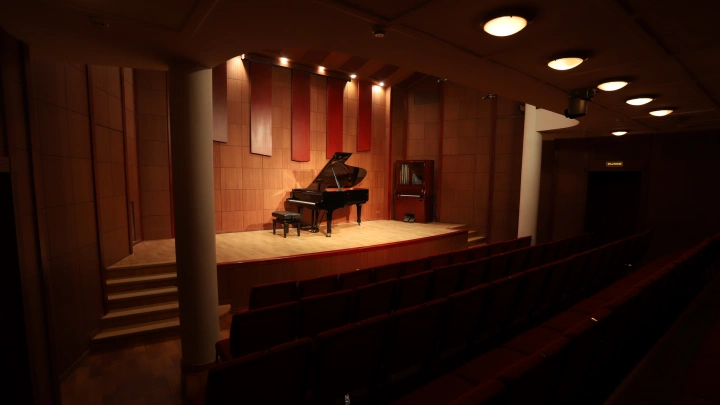 Благодаря помощи АНО «КПОПСБ» Московская филармония провела закупку по правилам нацрежима