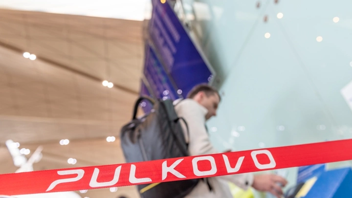 ВТБ и Пулково протестировали оплату цифровыми рублями на POS-терминале