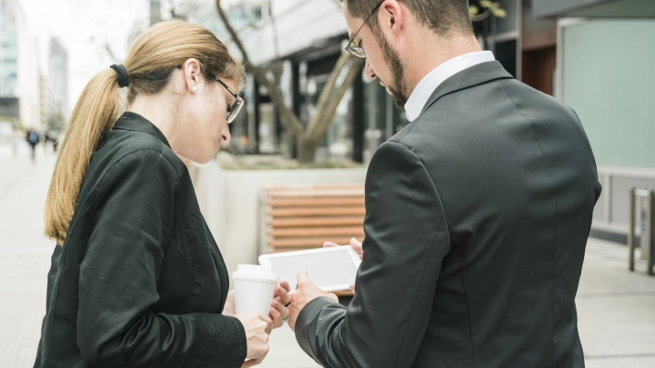 «Сбер» может купить долю АФК «Система» в ГК «Элемент»