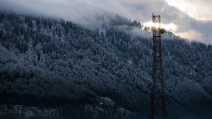 Севастопольская компания «Уранис» разработала радиостанцию со скрытным режимом связи