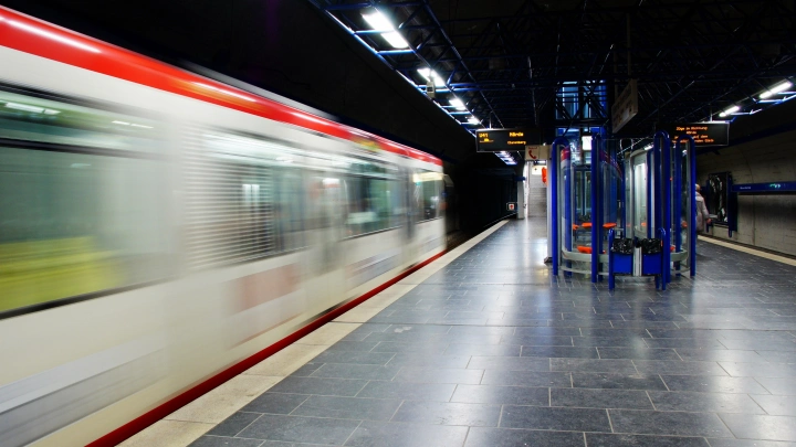 Системы биометрической оплаты проходят тестирование в метро Санкт-Петербурга и Новосибирска