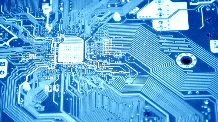 Разработчикам ПО и интегральных микросхем с 2026 года придётся платить НДС