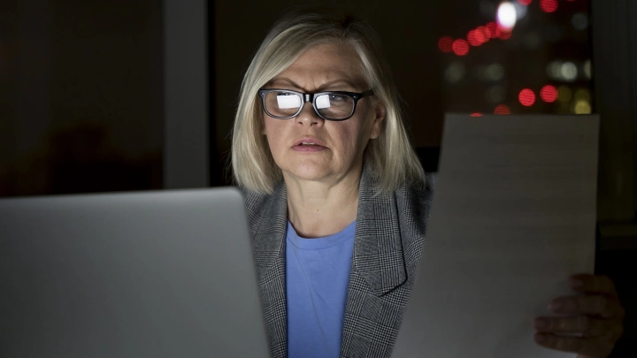 Мошенники похитили у российских пенсионеров почти 1,5 млрд рублей за год