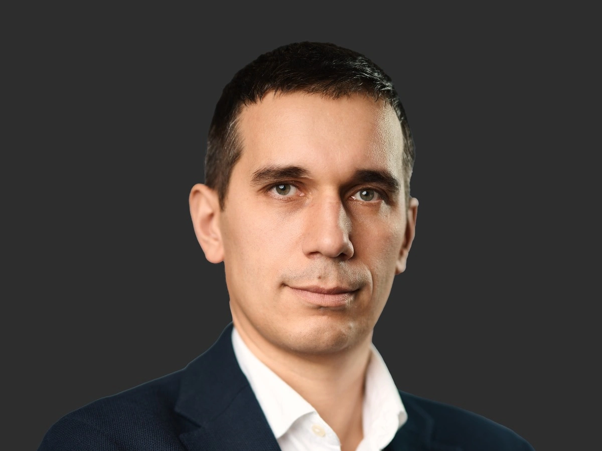 Иван Кондратенков: «Мы даем стажерам возможность попробовать силы в разных технологиях»