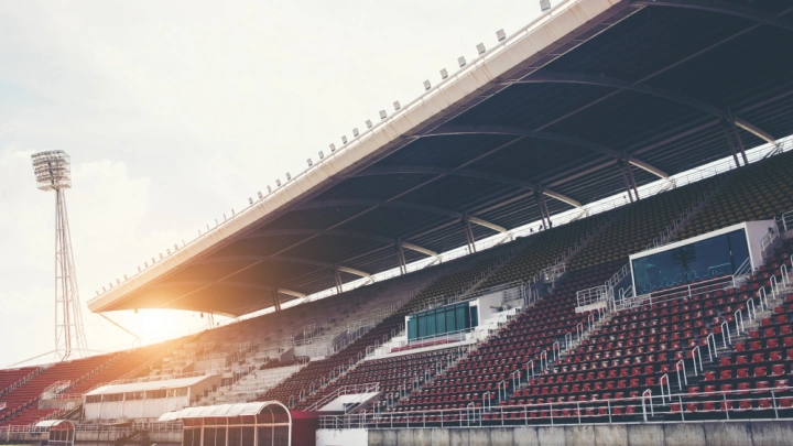 На стадионе «Торпедо» в Орехово-Зуеве установили современные системы освещения, видеонаблюдения и безопасности