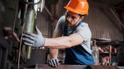 На «Рудоремонтном заводе» Иркутской области обновят системы пожарной и охранной сигнализации за 13,3 млн рублей