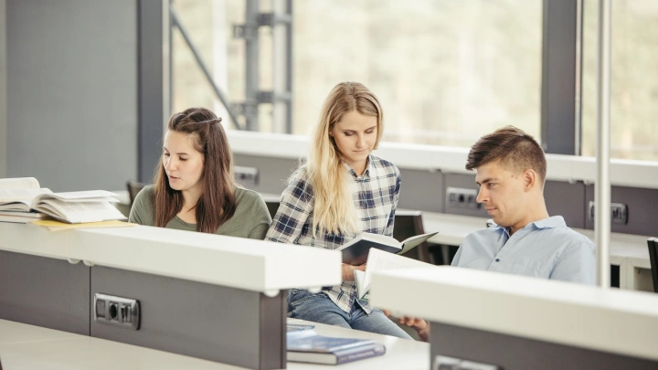 Высшие учебные заведения России перейдут на новую модель высшего образования