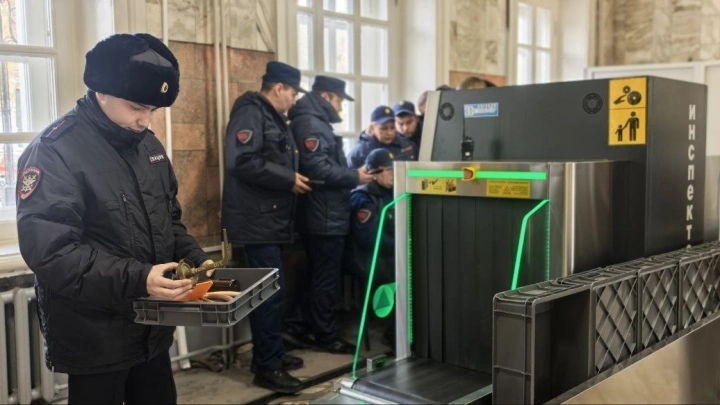 На иркутском вокзале прошли антитеррористические учения с участием Росгвардии и транспортной полиции