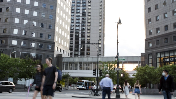 87% россиян поддерживают установку камер видеонаблюдения в общественных местах