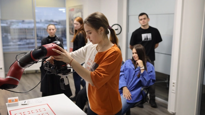 Кластер «Креономика» проведет вебинар для университетов и колледжей!