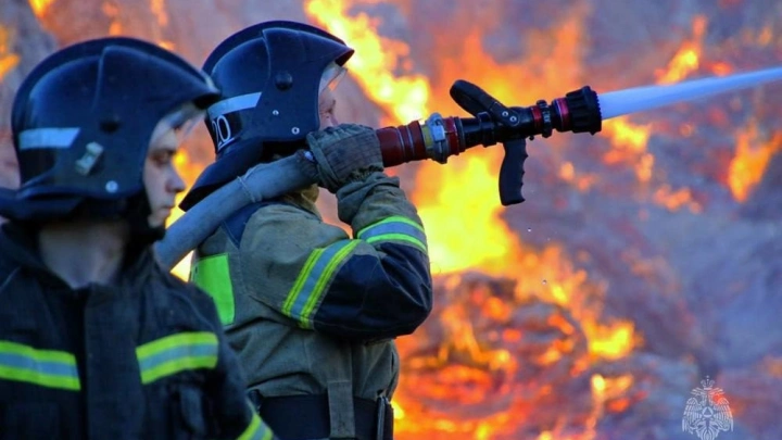 В Хакасии пожар на базе отдыха унес жизни трех молодых людей