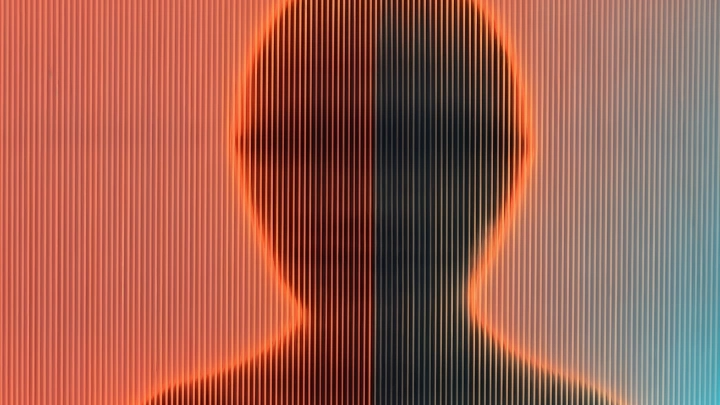 В Госдуму внесли законопроект о штрафах за сокрытие лица в общественных местах