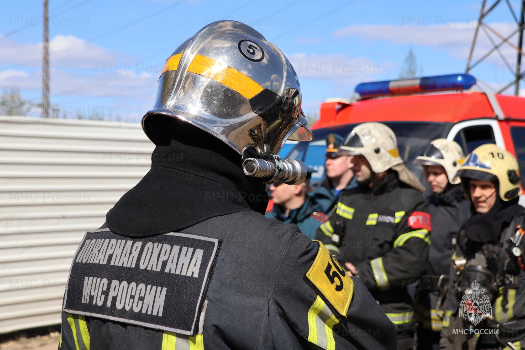 Компания «Файвджен» предоставила пожарным Амурской области современную коммуникационную платформу