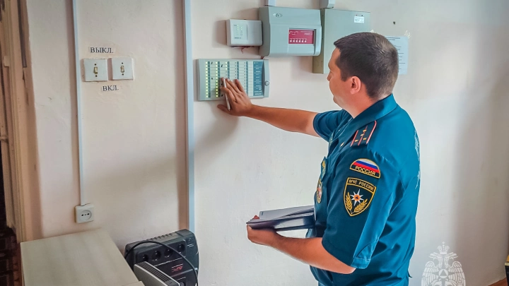 Прокуратура Севастополя приостановила деятельность образовательного центра из-за нарушений норм безопасности