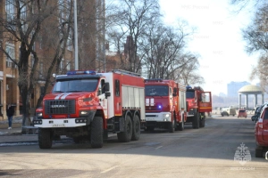 Торговый центр, многоквартирный дом и ферма загорелись за сутки в Амурской области