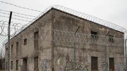 На 26 млн рублей закупит ФСИН России охранных извещателей