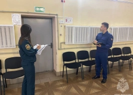 В Оренбургской области прокуратура выявила нарушения пожарной безопасности в восьми учебных заведениях