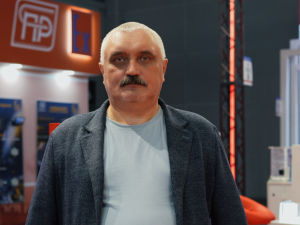 Игорь Торопов