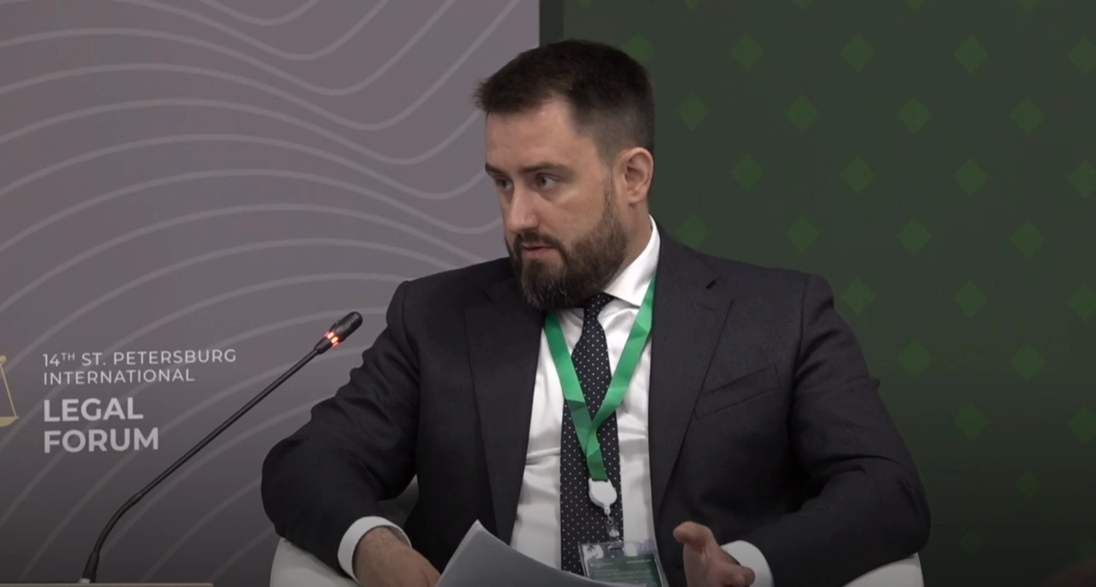 Президент Ассоциации банков Денис Липаев: «Регулирование цифровых валют должно быть работоспособным»