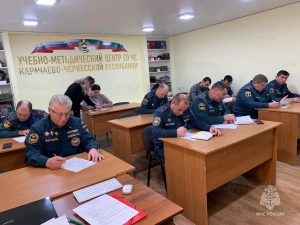 МЧС России актуализировало программу профессиональной переподготовки в сфере пожарной безопасности