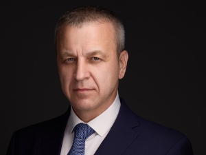 Константин Белоусов