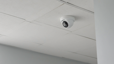 Iptronic выпустила SmartEye: встроенный инструмент видеоаналитики на базе ИИ для IP-камер