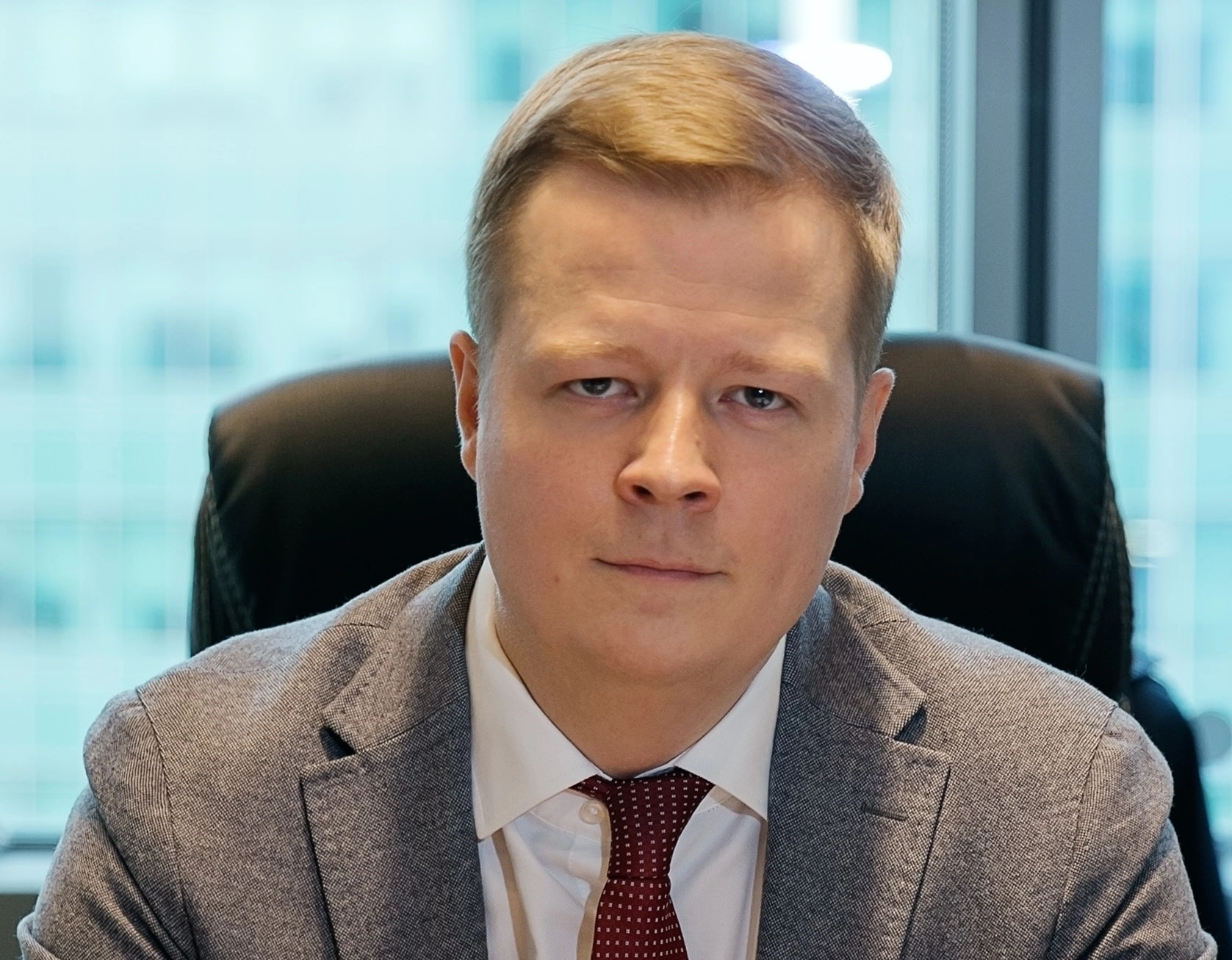 Владимир Дождев покинул пост директора департамента цифровых технологий Минпромторга