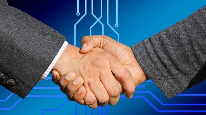 27,7 млрд долларов  потратила компания Saleforce на поглощение Slack Technologies