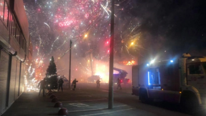 Причиной пожара на рынке в Ростове могло стать неисправное электрооборудование