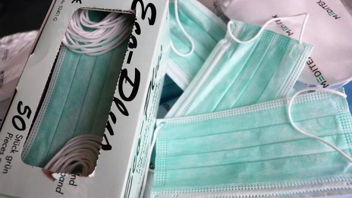 До конца 2021 года будут запрещены госзакупки импортных масок
