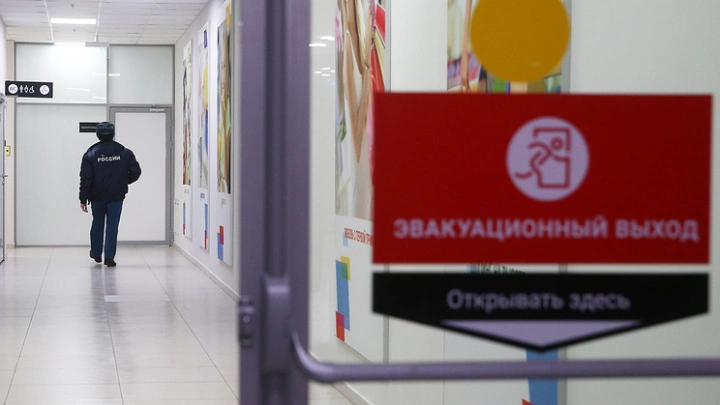 Депутаты Госдумы РФ приняли в третьем чтении законопроект о приостановке деятельности предприятий за повторное нарушение требований пожарной безопасности