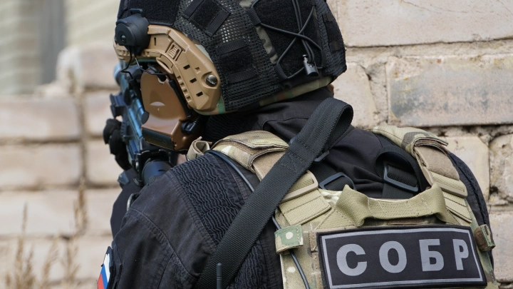 Росгвардия в Санкт-Петербурге взяла под охрану общественный транспорт и машины «скорой помощи»