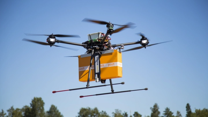 Лучший проект безопасного грузового дрона выберут в России