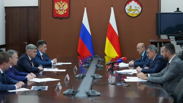 «Цифровой регион»: вице-президент «Ростелекома» и врио главы Северной Осетии обсудили вопросы развития Республики