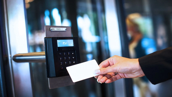 На 8,2% ежегодно будет расти мировой рынок СКУД