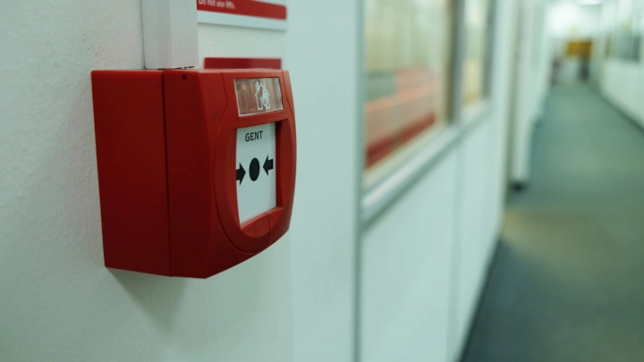 МЧС России разработало порядок лицензирования деятельности по монтажу, техобслуживанию противопожарных систем