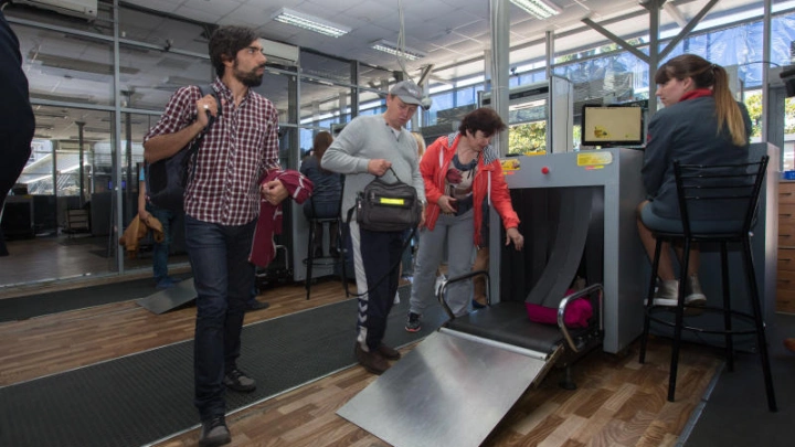 8 тепловизоров установили в досмотровой зоне вокзала Сочи